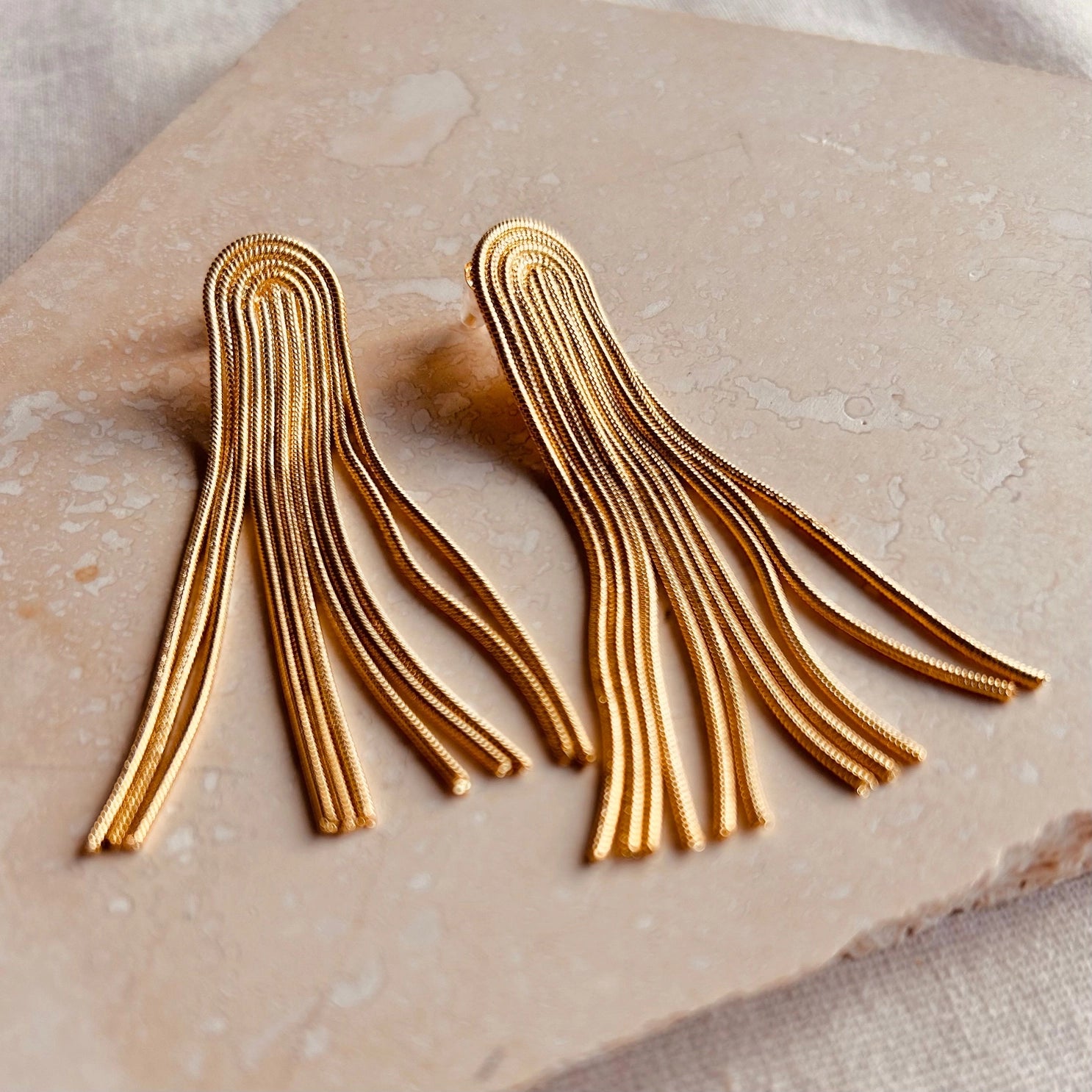 Everyday Arc Tassel Earrings