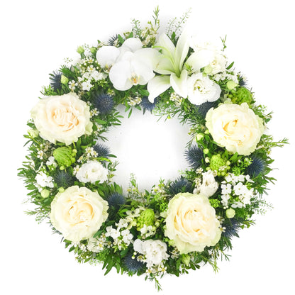 Mixed White Wreath